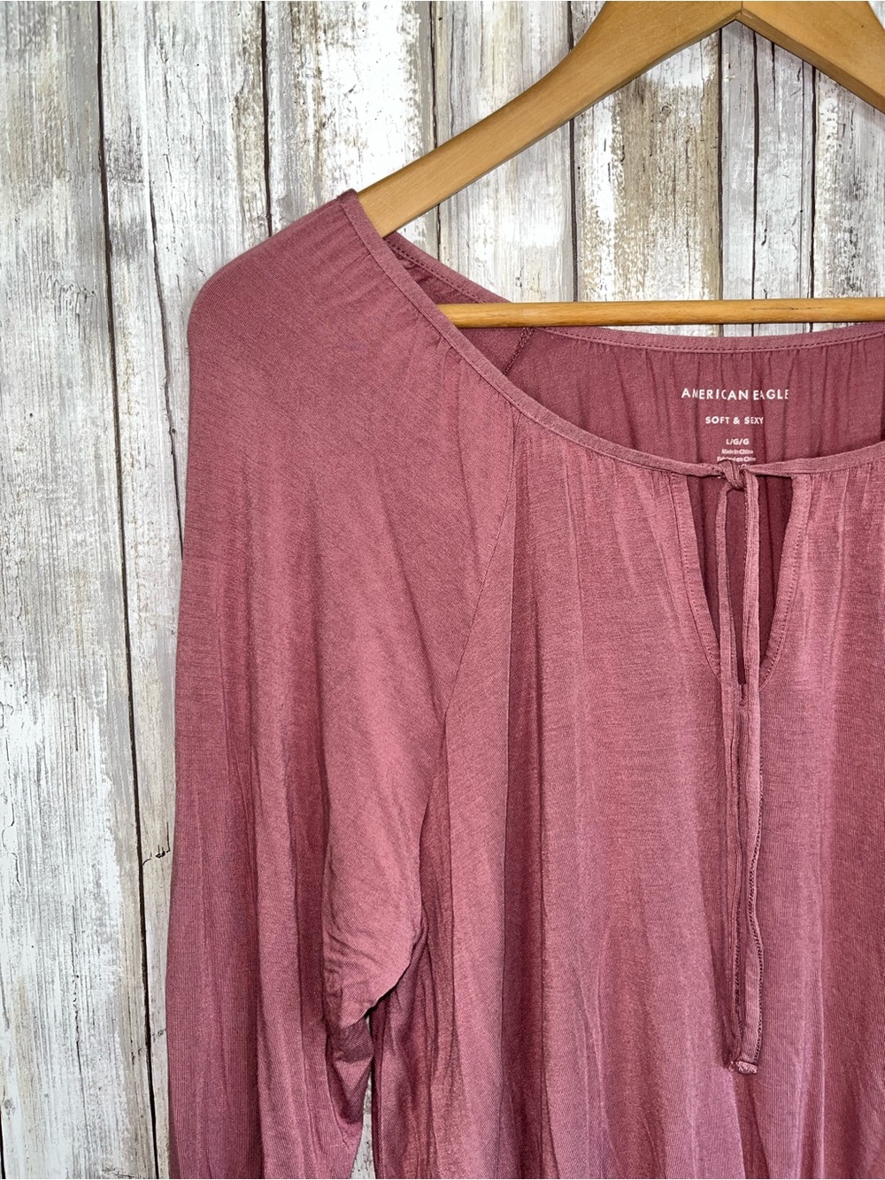 NWT American Eagle Soft & Sexy Smocked Waist Blouse Large Mauve Pink Long Sleeve - Picture 3 of 5